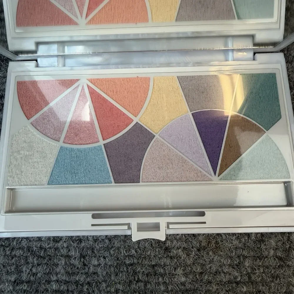 Vintage Elizabeth Taylor Passion Makeup Palette Color Wheel Discontinued TRAVEL